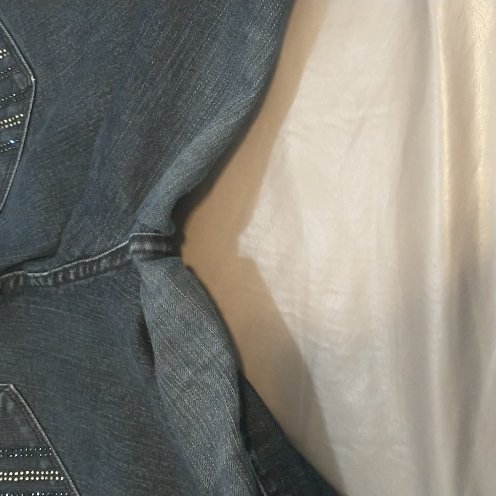 NYDJ dark wash bootcut blingy back pockets - Picture 4 of 13